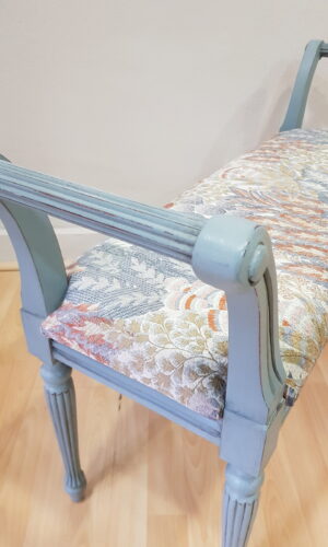 Mueble restaurado Lorestaura Mueble restaurado por Lorestaura, pieza vintage única y decorativa.