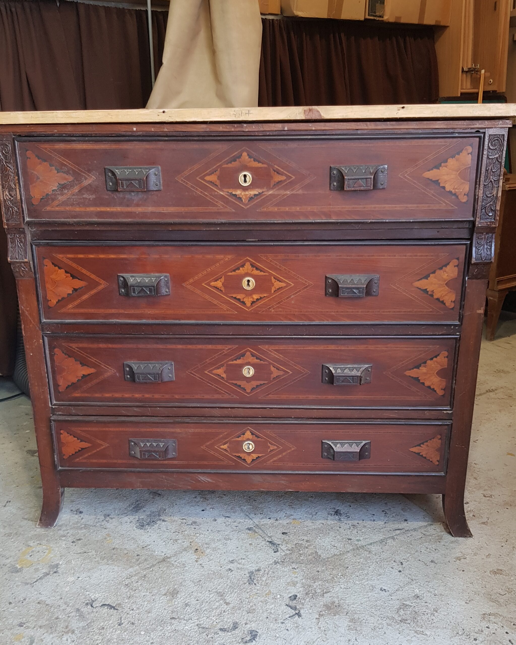 Antes de la restauracion: 7