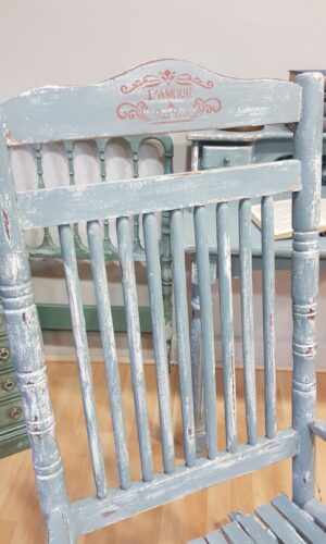 Mueble restaurado Lorestaura Mueble restaurado por Lorestaura, pieza vintage única y decorativa.